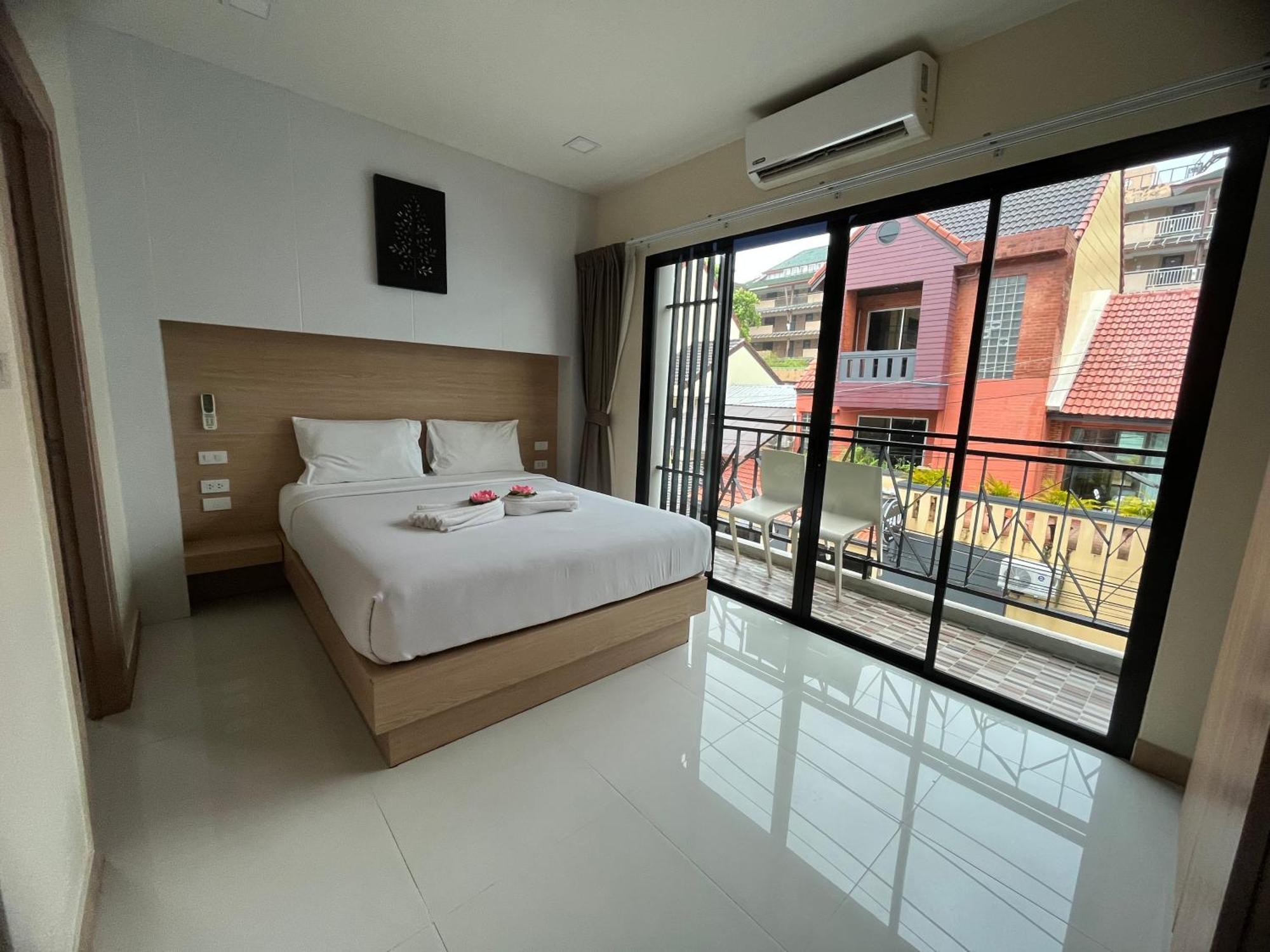 I Am O'Tel Patong Managed By Priew Wan Guesthouse Exterior photo